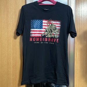 Home of the Brave Land of the Free black shirt sleeve tee shirt size Medium